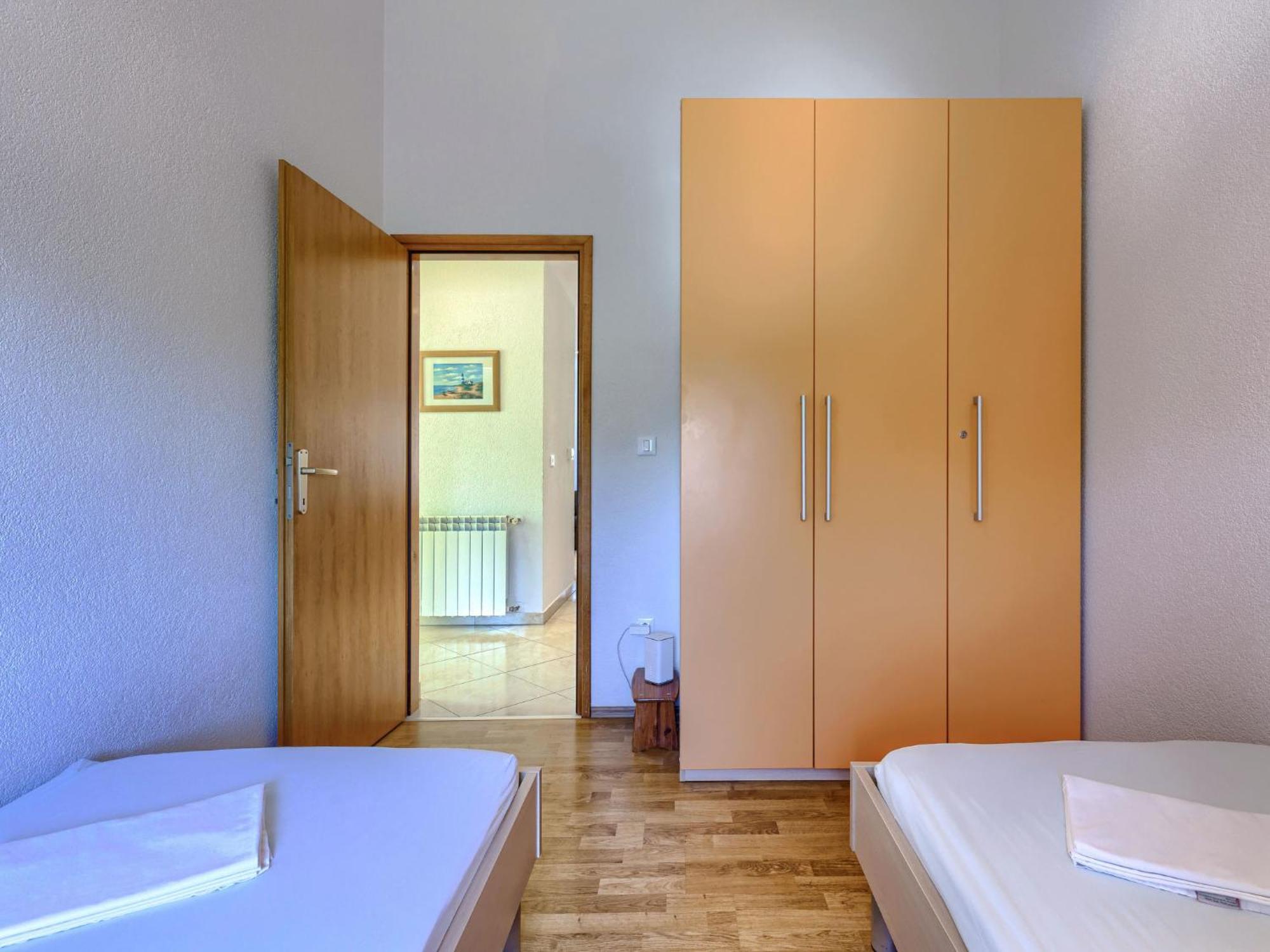 Rajic-3 By Interhome